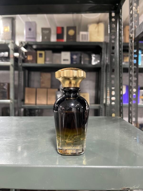 Albait Azzaro chrome men alternative —  55ml juice inside bottle ( just 20ml used ) ( Bottle size is 75ml )